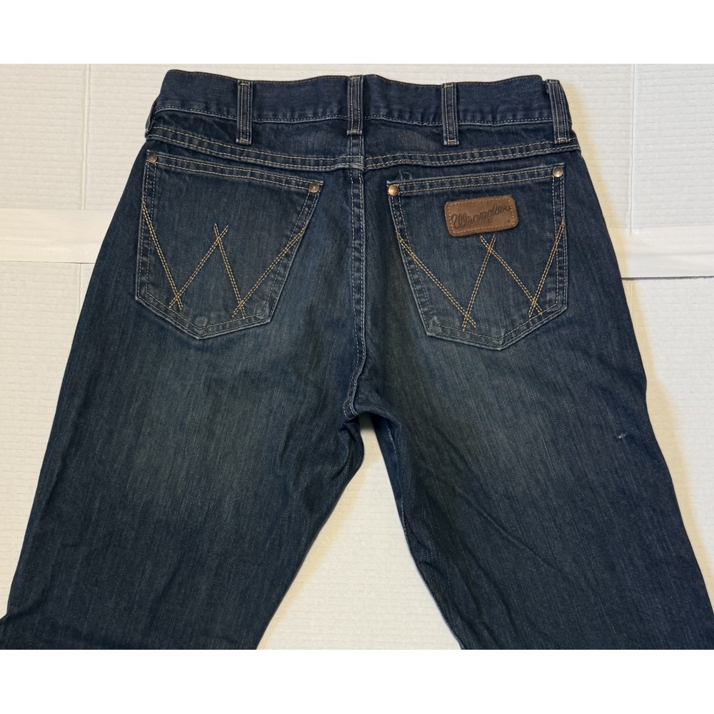 WRANGLER RETRO - Men's Relaxed Bootcut Denim Blue Jeans WRT20WB - Size 29x32